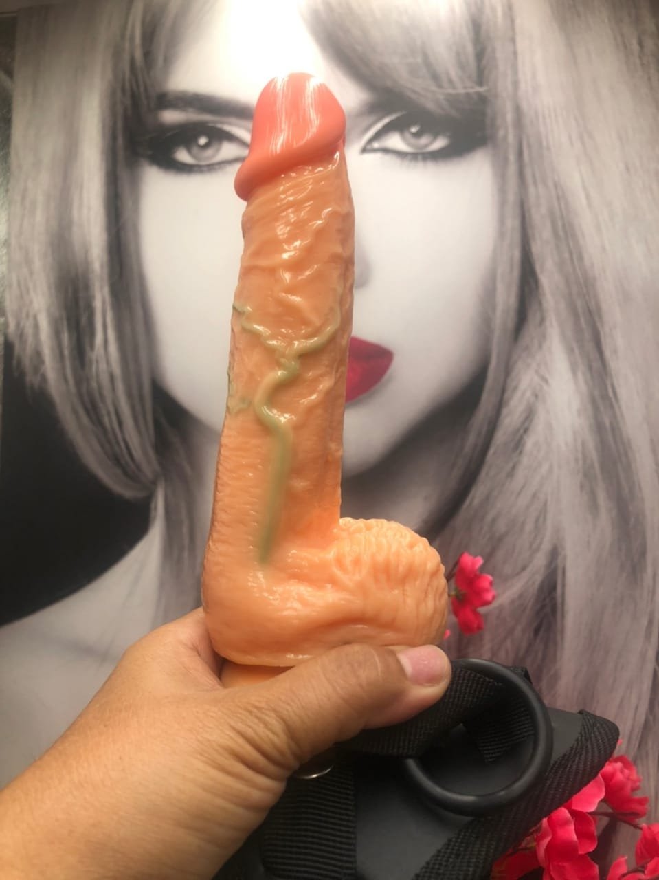 Realastic Strapon Dildo